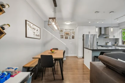 Breakfast Nook Photo of 152 11305 240 Street, Maple Ridge, BC