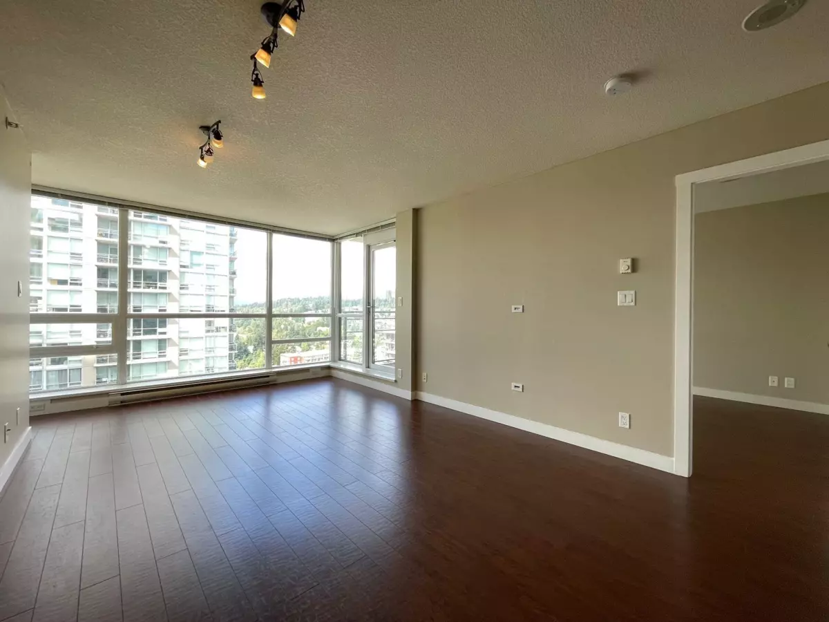 Family Room Photo of 2607 2978 Glen Drive, Coquitlam, BC