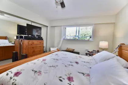Loft / Bonus Room Photo of 23 767 North Road, Gibsons, BC