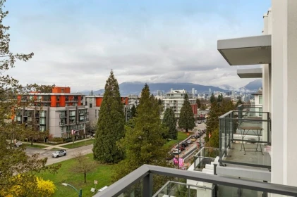 Loft / Bonus Room Photo of 606 4240 Cambie Street, Vancouver, BC