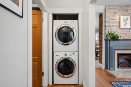 Guest Bathroom Photo of 2323 Graveley Street, Vancouver, BC