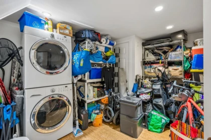 Hot Tub / Spa Photo of 2323 Graveley Street, Vancouver, BC