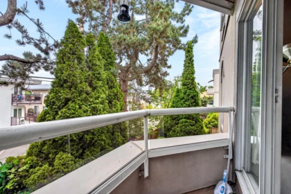 Front Yard Photo of 202 2057 W 3rd Avenue, Vancouver, BC