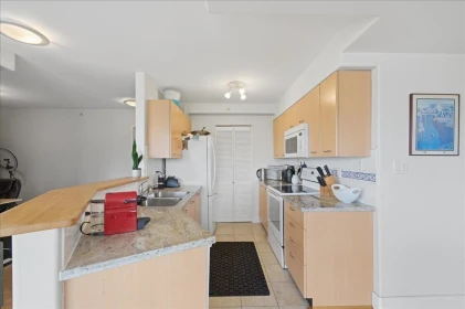 Office / Den Photo of 602 1818 W 6th Avenue, Vancouver, BC