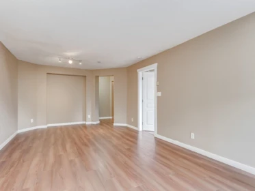 Bedroom 3 Photo of 304 2988 Silver Springs Boulevard, Coquitlam, BC