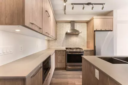 Kitchen Island Photo of 209 1012 Auckland Street, New Westminster, BC