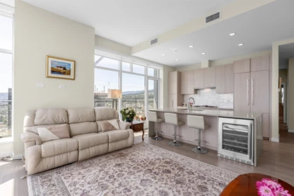 PH4004 1182 Westwood Street, Coquitlam, BC, Coquitlam — Apartment/Condo for sale