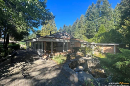 Aerial View of 4408 Woodpark Road, West Vancouver, BC