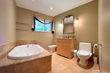 Basement Recreation Room Photo of 4408 Woodpark Road, West Vancouver, BC