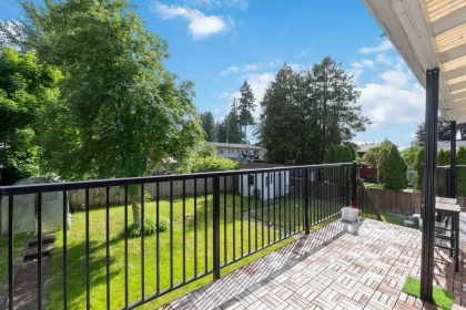 Front Yard Photo of 19536 118b Avenue, Pitt Meadows, BC