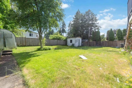 Hot Tub / Spa Photo of 19536 118b Avenue, Pitt Meadows, BC