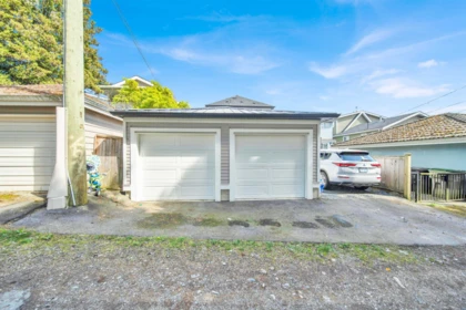Garage Interior Photo of 3128 Kings Avenue, Vancouver, BC