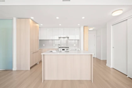 Kitchen Island Photo of 2903 618 Carnarvon Street, New Westminster, BC