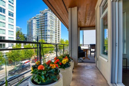 Garden / Landscaping Photo of 310 1420 Johnston Road, White Rock, BC