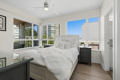 Office / Den Photo of 310 1420 Johnston Road, White Rock, BC