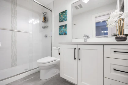 Hot Tub / Spa Photo of 918 163 Street, Surrey, BC