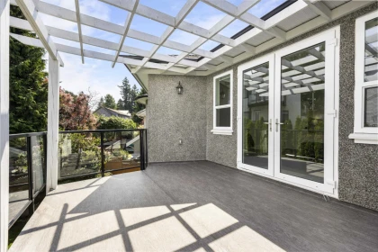 Office / Den Photo of 918 163 Street, Surrey, BC
