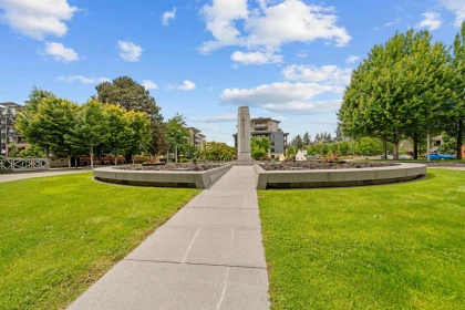 Office / Den Photo of 208 45511 Campus Drive, Chilliwack, BC