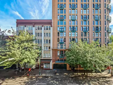 Garden / Landscaping Photo of 321 55 E Cordova Street, Vancouver, BC