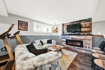 Primary Bedroom Photo of 122 3080 Townline Road, Abbotsford, BC