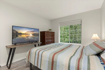 Basement Recreation Room Photo of 307 2491 Gladwin Road, Abbotsford, BC