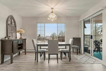 Kitchen Island Photo of 307 2491 Gladwin Road, Abbotsford, BC