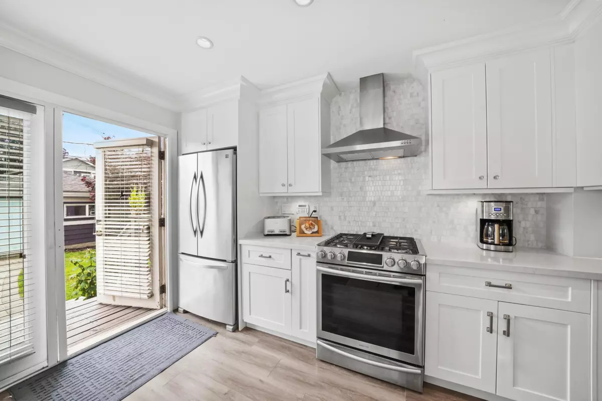 Dining Area Photo of 4560 Pender Street, Burnaby, BC