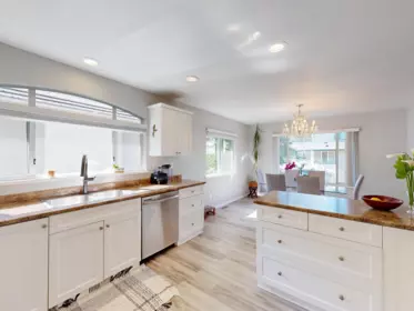 Breakfast Nook Photo of 3311 Rakanna Place, Coquitlam, BC