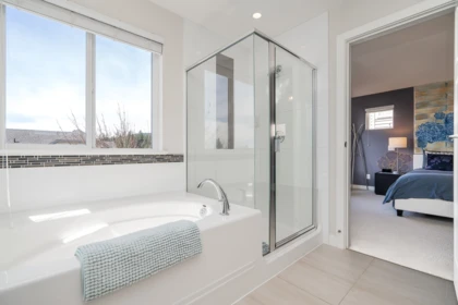 Powder Room Photo of 1420 COAST MERIDIAN ROAD, Coquitlam BC V3E 0H5