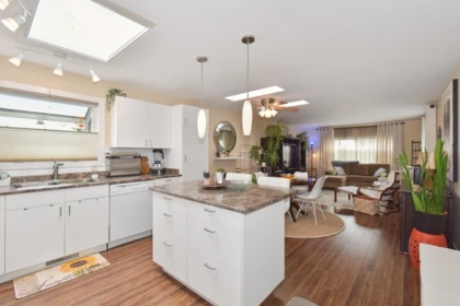 Powder Room Photo of 47 15875 20th Avenue, Surrey, BC