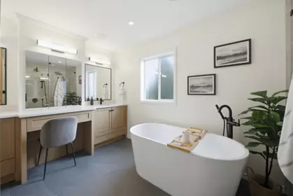 Laundry Room Photo of 2322 Hampshire Place, Abbotsford, BC