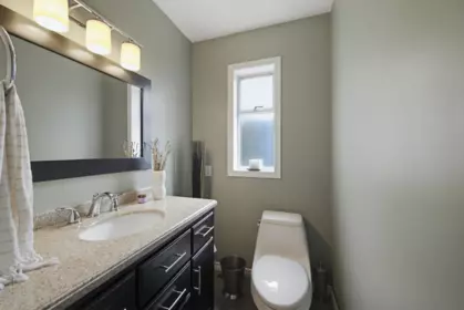 Powder Room Photo of 2322 Hampshire Place, Abbotsford, BC