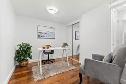 Hallway Photo of 302 2507 Maple Street, Vancouver, BC