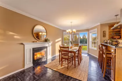 Basement Recreation Room Photo of 21980 100 Avenue, Langley, BC
