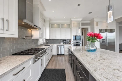 Office / Den Photo of 13372 Marine Drive, Surrey, BC