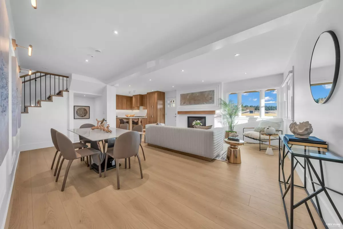 Family Room Photo of 103 1125 Cartier Avenue, Coquitlam, BC