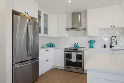 Kitchen Photo of 303 1441 Blackwood Street, White Rock, BC