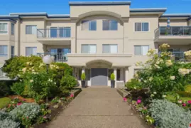 303 1441 Blackwood Street, White Rock, BC