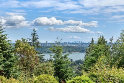 Garden / Landscaping Photo of 47 2202 Folkestone Way, West Vancouver, BC