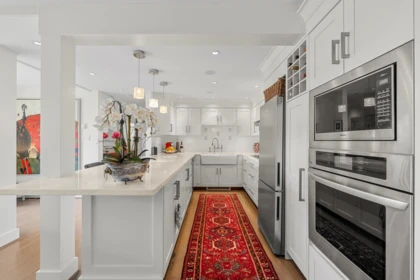 Kitchen Photo of 47 2202 Folkestone Way, West Vancouver, BC