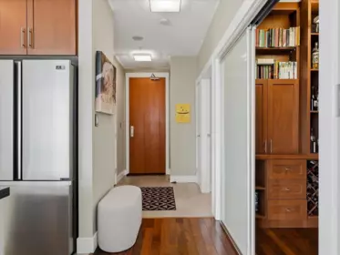 Powder Room Photo of 3301 1189 Melville Street, Vancouver, BC