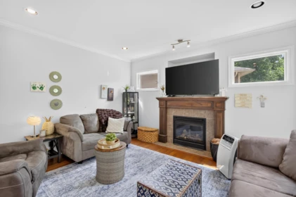 Pantry Photo of 4330 Blauson Boulevard, Abbotsford, BC