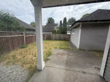 Basement Recreation Room Photo of 19590 Shingle Bolt Crescent, Pitt Meadows, BC