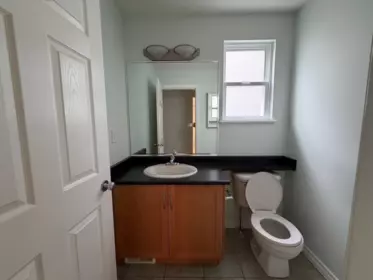 Primary Bathroom Photo of 19590 Shingle Bolt Crescent, Pitt Meadows, BC