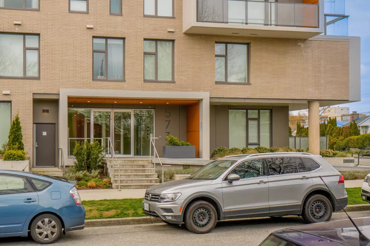 Family Room Photo of 411 5733 Alberta Street, Vancouver, BC