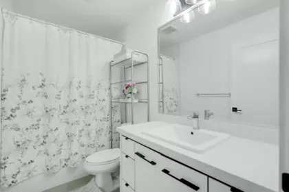 Hallway Photo of 56 14058 61 Avenue, Surrey, BC