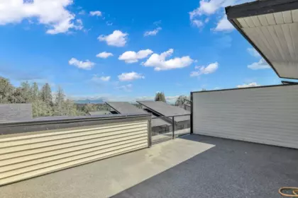 Swimming Pool Photo of 56 14058 61 Avenue, Surrey, BC