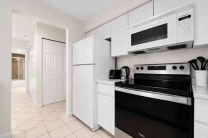 Walk-In Closet Photo of 108 3250 W Broadway, Vancouver, BC