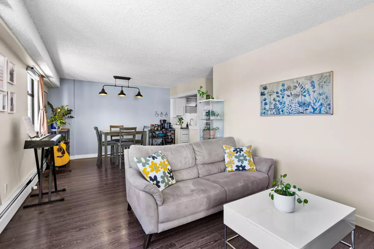 Family Room Photo of 202 209 Carnarvon Street, New Westminster, BC