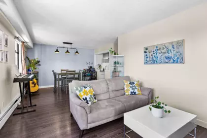 202 209 Carnarvon Street, New Westminster, BC, New Westminster — Apartment/Condo for sale